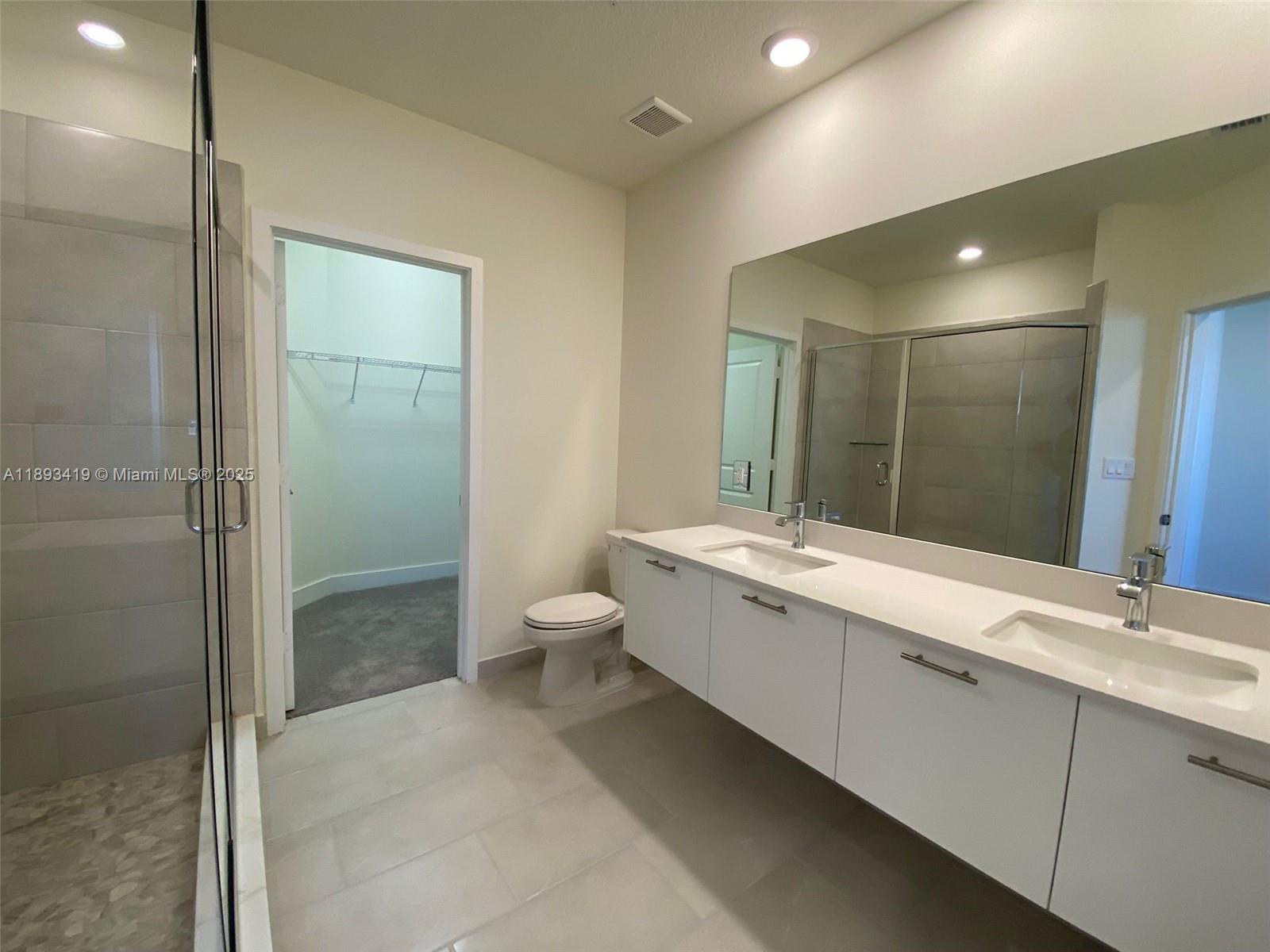 LANDMARK AT DORAL CONDO NO - Residential Lease