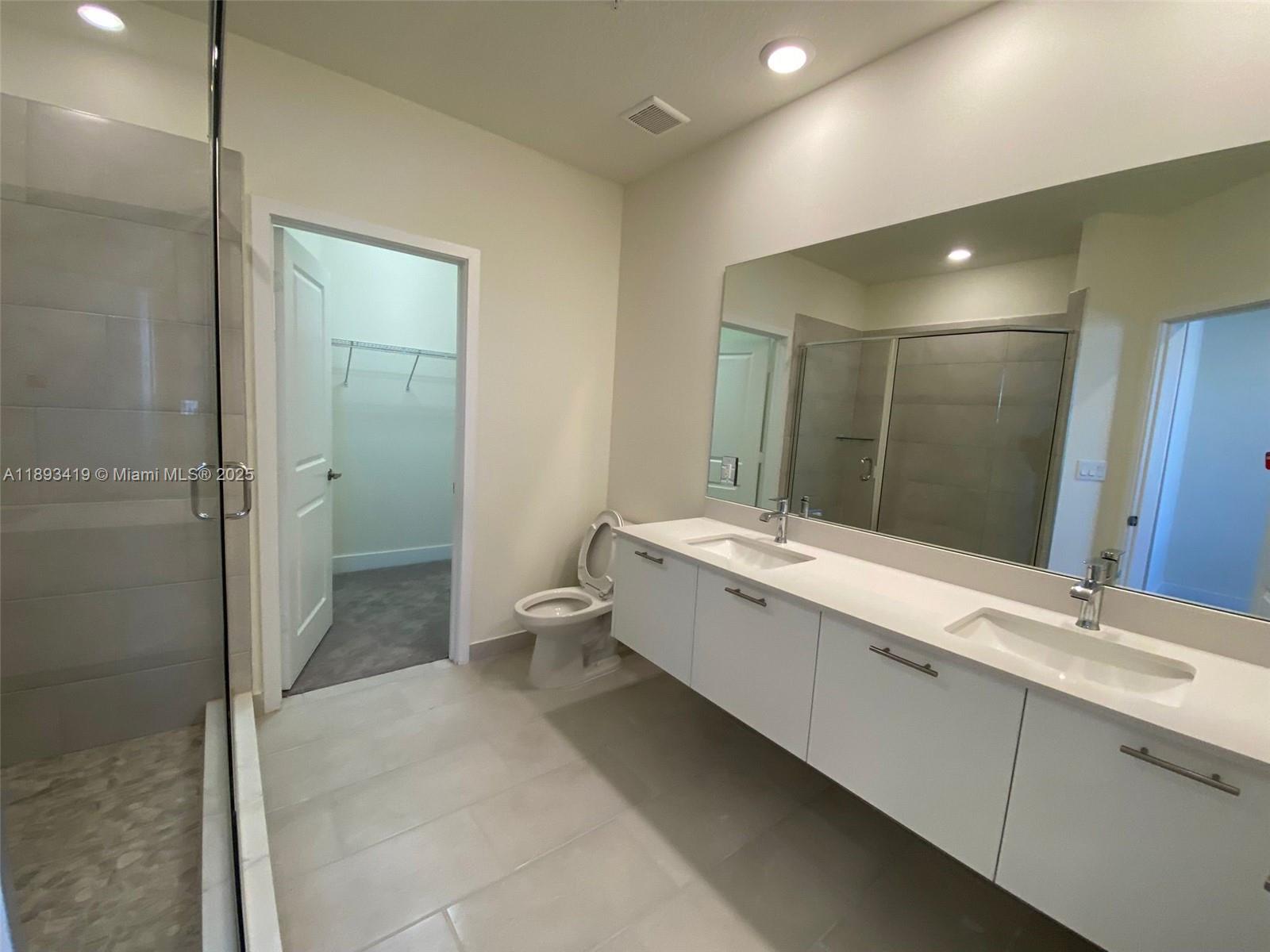 LANDMARK AT DORAL CONDO NO - Residential Lease