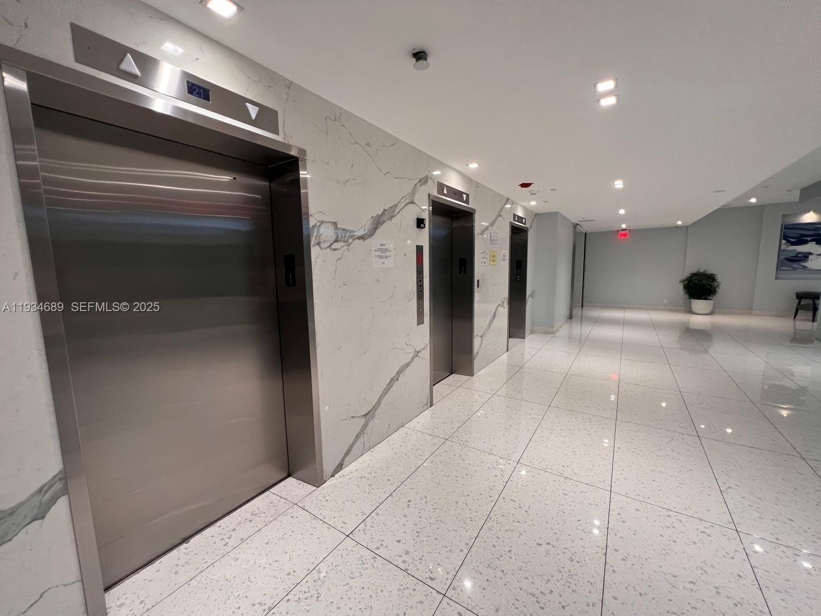 CORONADO CONDO- TOWER II - Residential