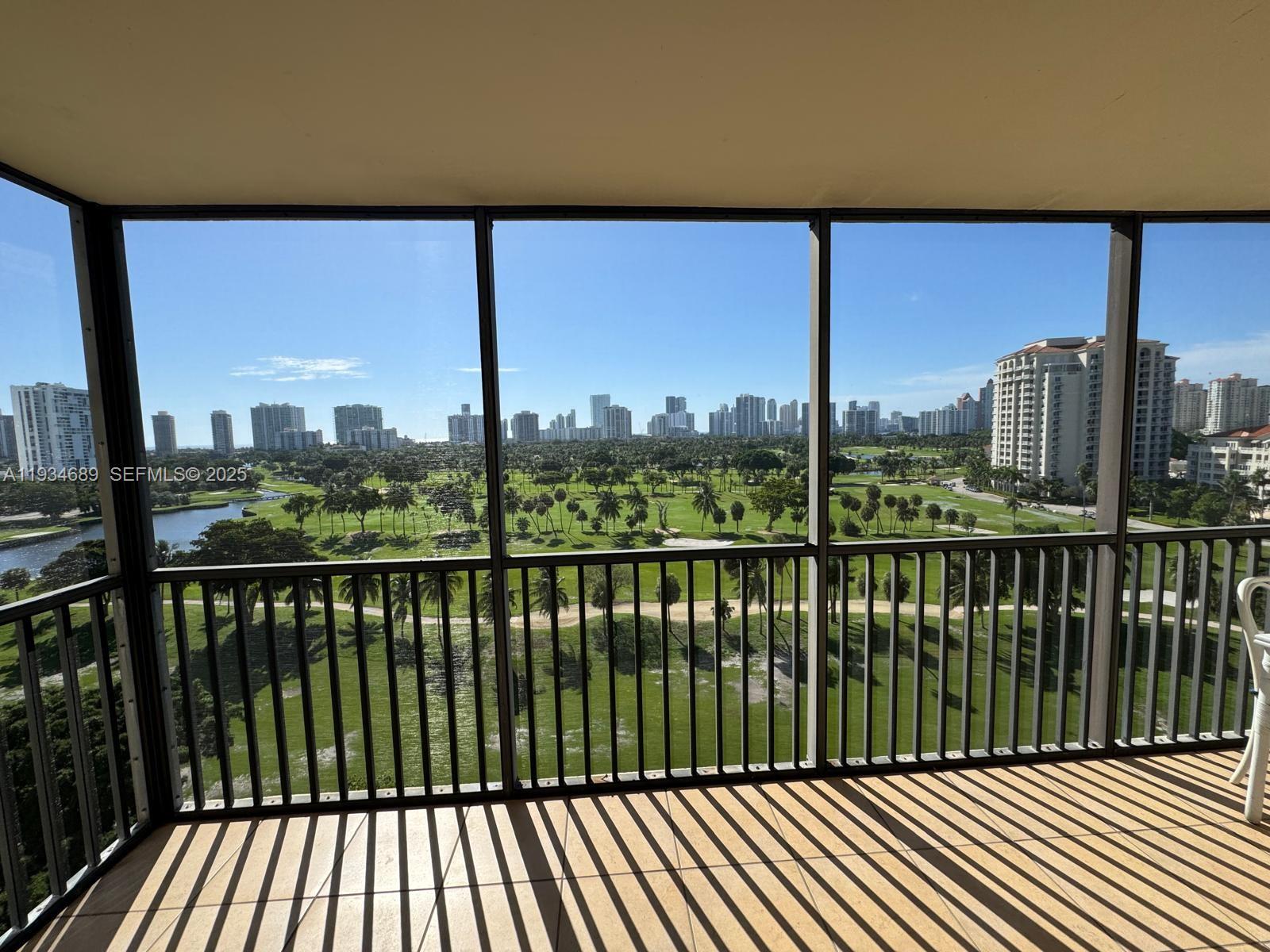 20335 W Country Club Dr 1105