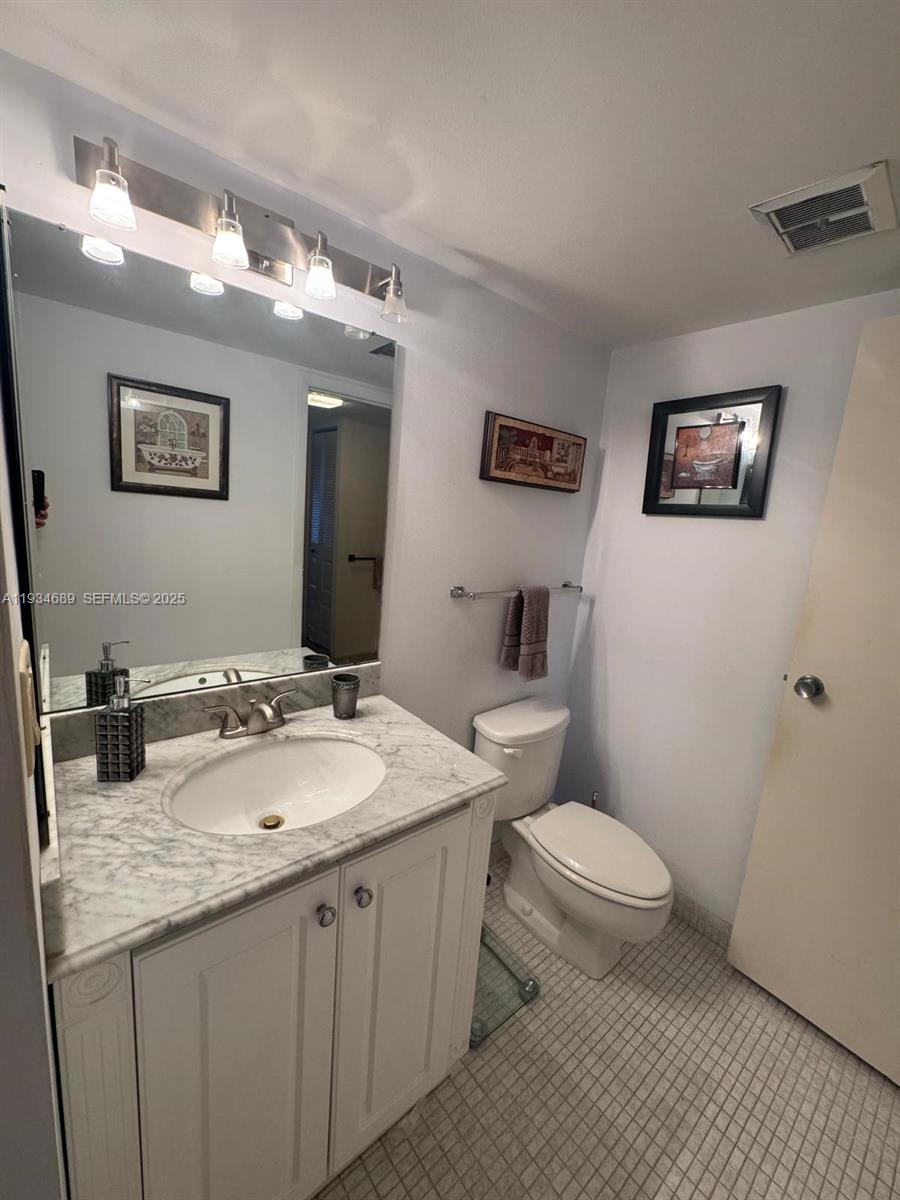 CORONADO CONDO- TOWER II - Residential