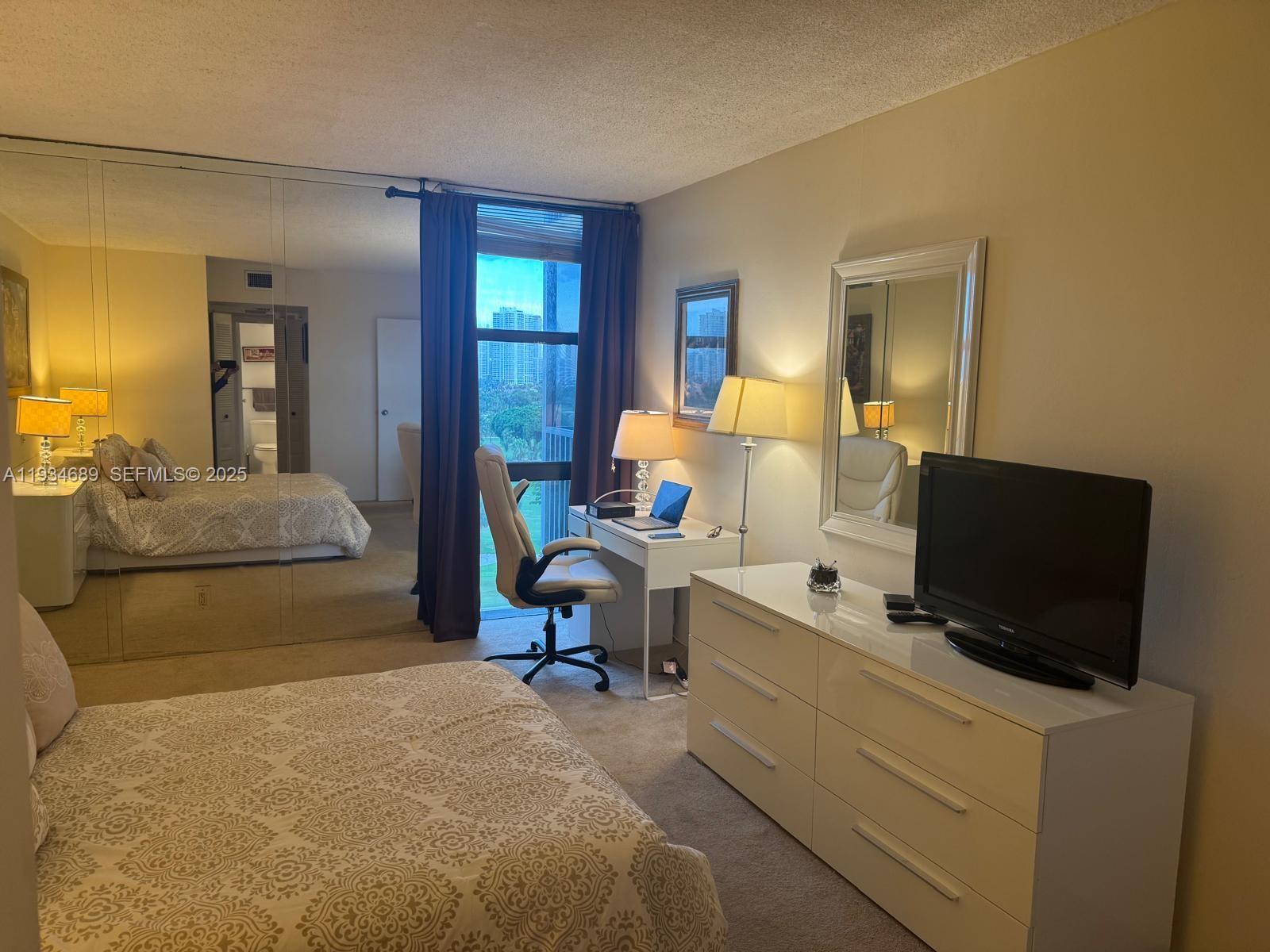 CORONADO CONDO- TOWER II - Residential