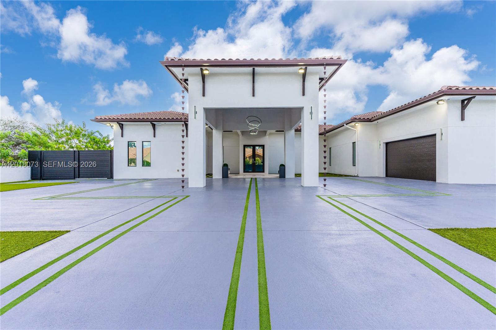 SWEETWATER ESTATES SUB - Residential