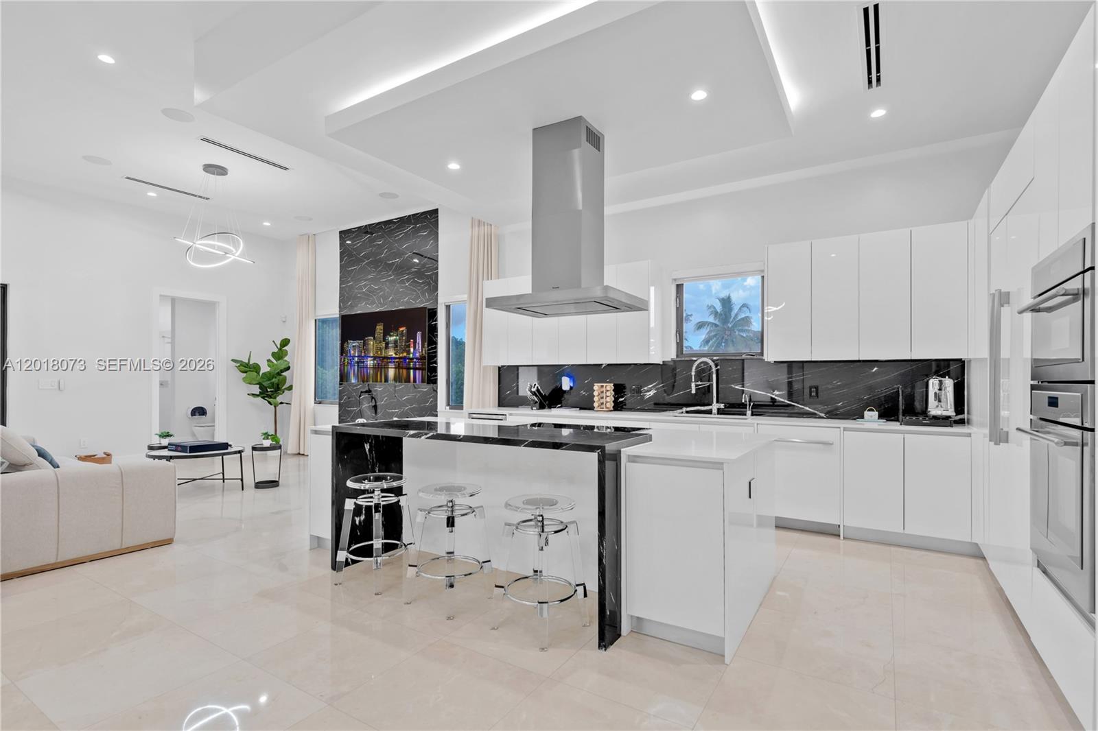 SWEETWATER ESTATES SUB - Residential