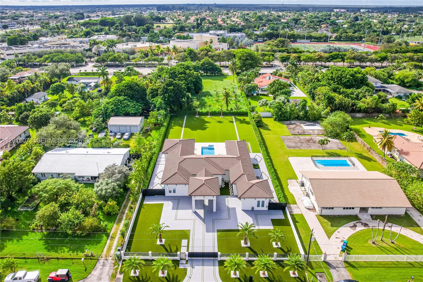 SWEETWATER ESTATES SUB - Residential