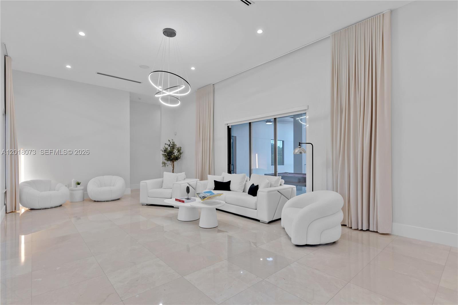 SWEETWATER ESTATES SUB - Residential