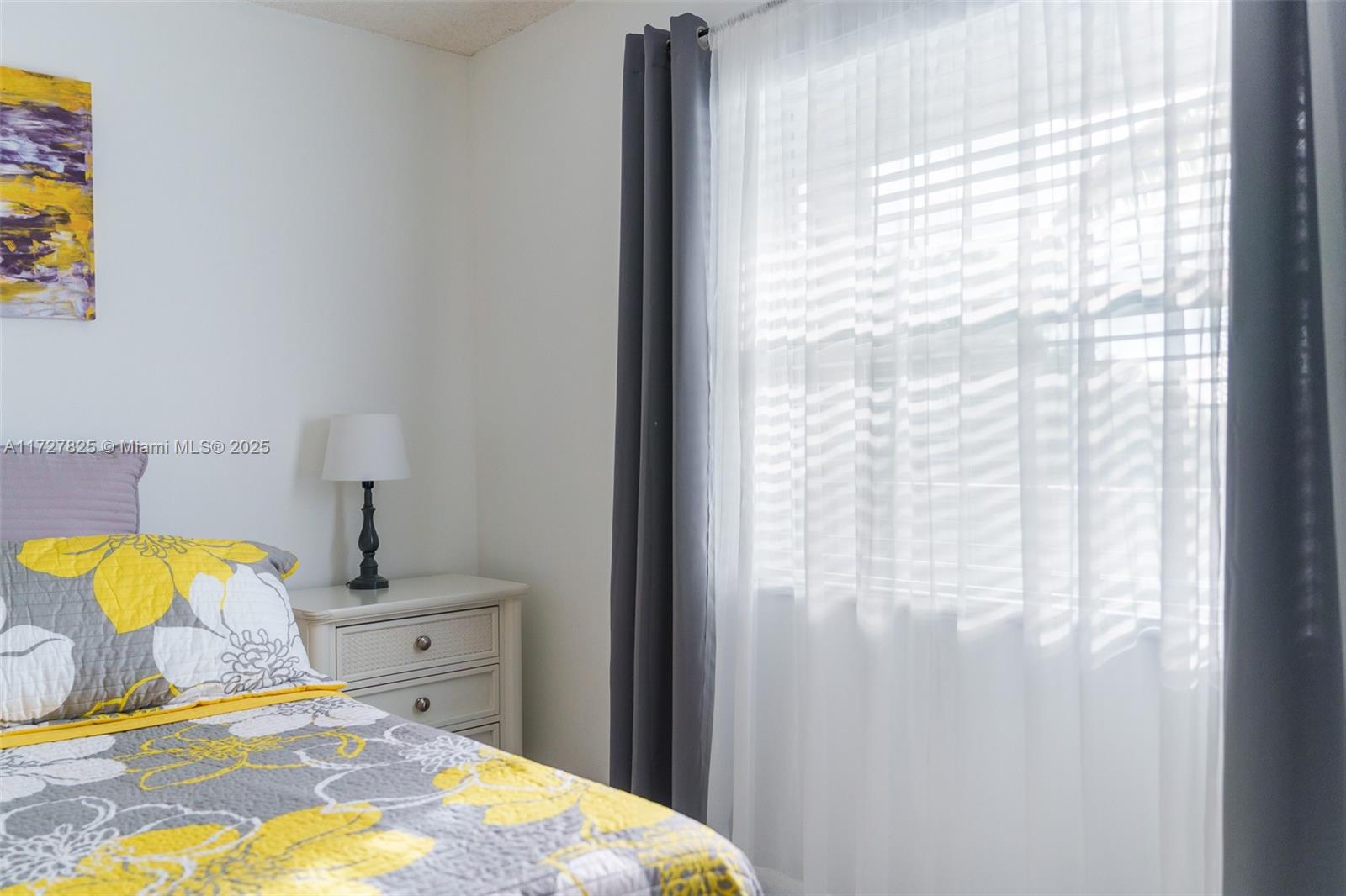 18TH HOLE AT INVERRARY CO - Residential