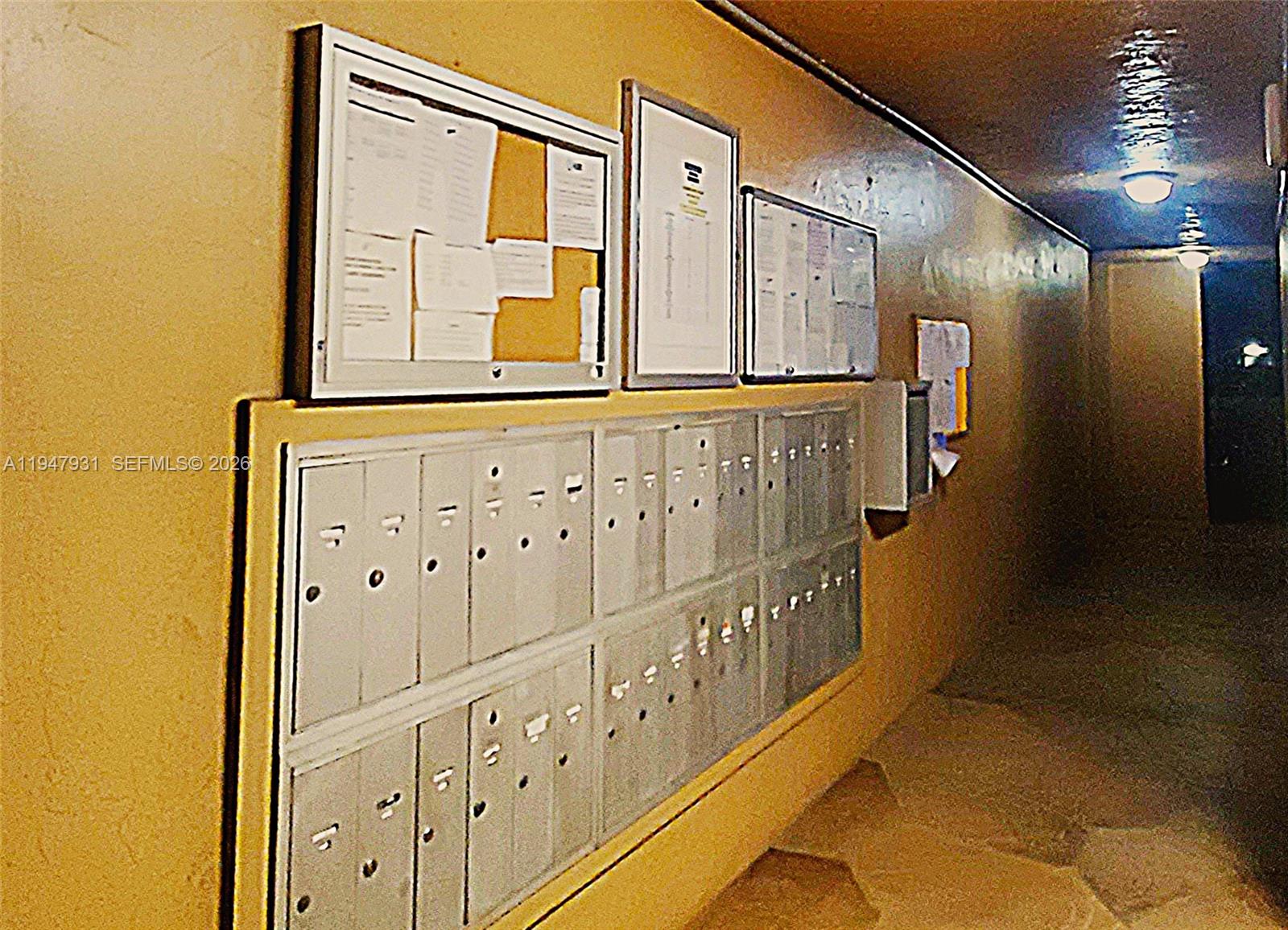 SUNRISE LAKES 168 CONDO - Residential