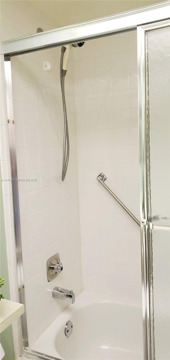 SUNRISE LAKES 168 CONDO - Residential