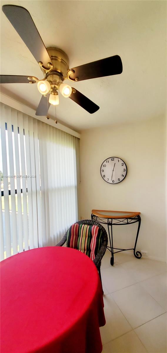 SUNRISE LAKES 168 CONDO - Residential