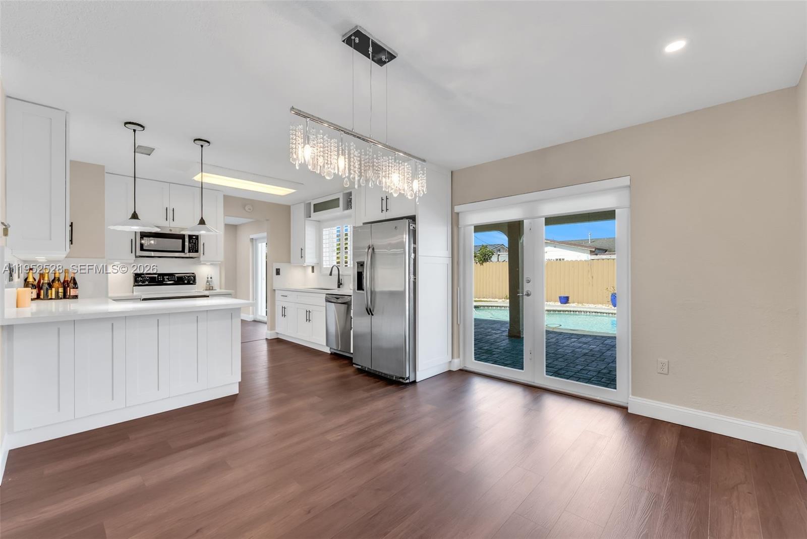 DARLINGTON MANOR 1ST ADDN - Residential