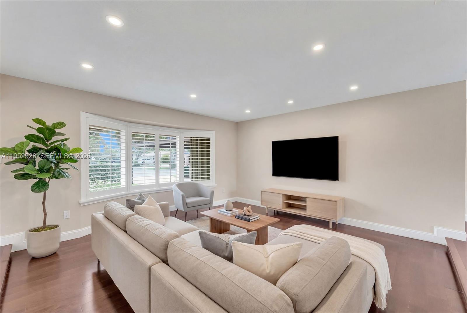 DARLINGTON MANOR 1ST ADDN - Residential