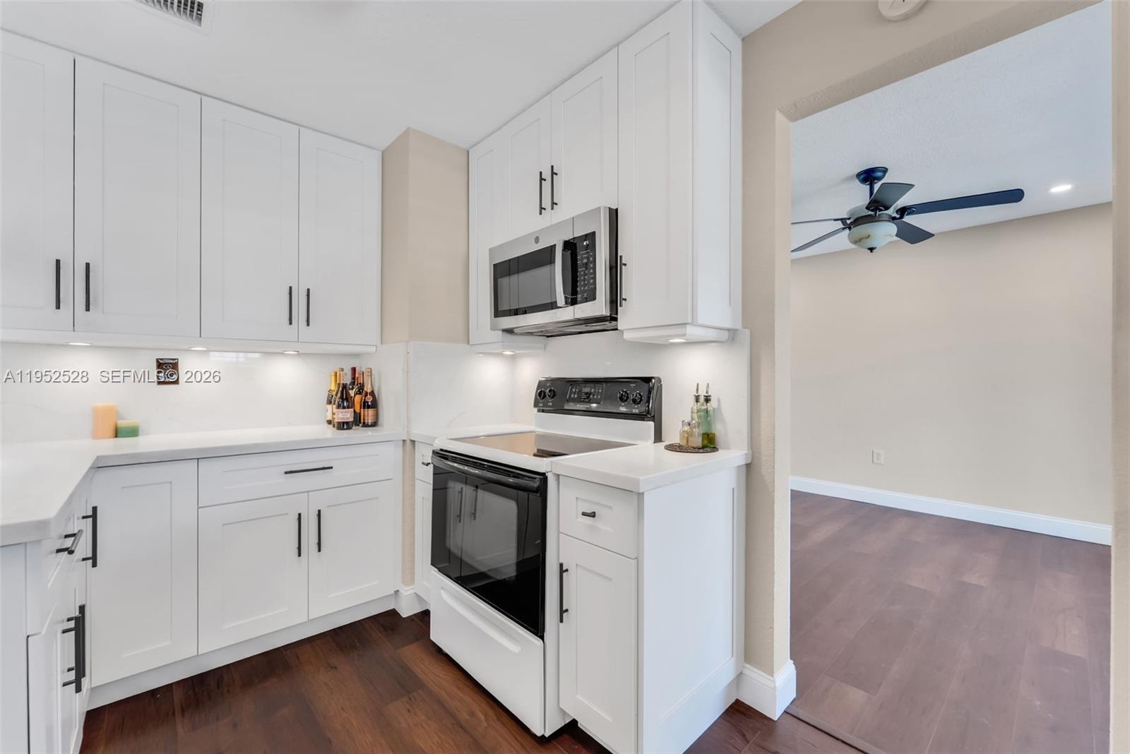 DARLINGTON MANOR 1ST ADDN - Residential