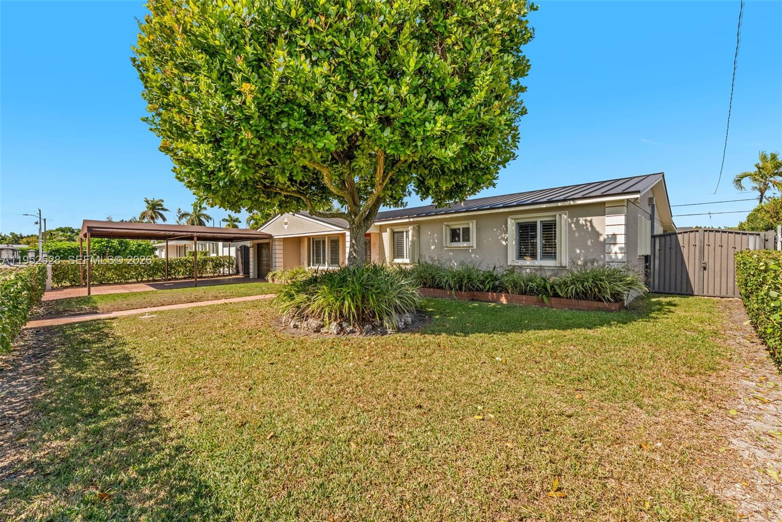 DARLINGTON MANOR 1ST ADDN - Residential