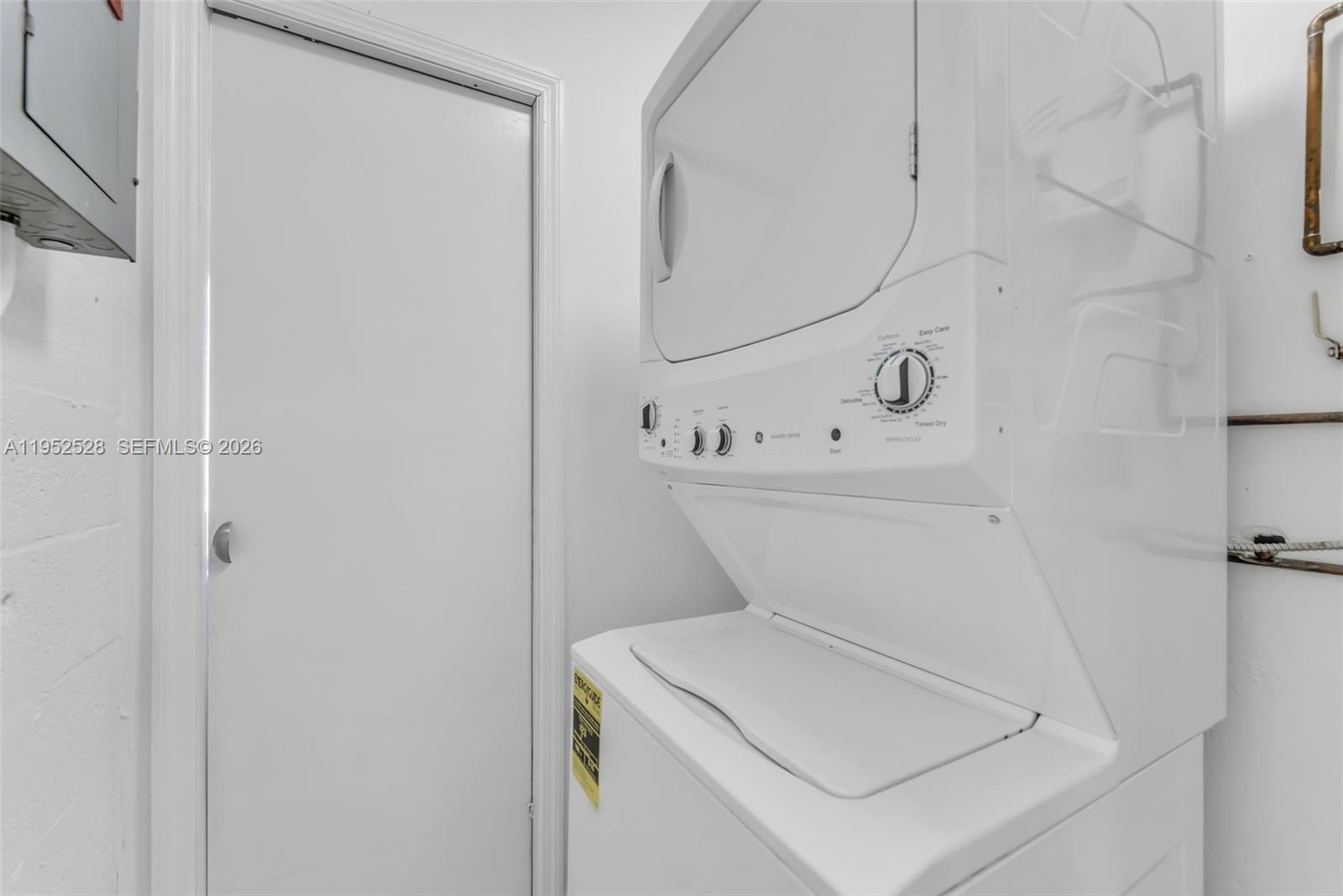 DARLINGTON MANOR 1ST ADDN - Residential