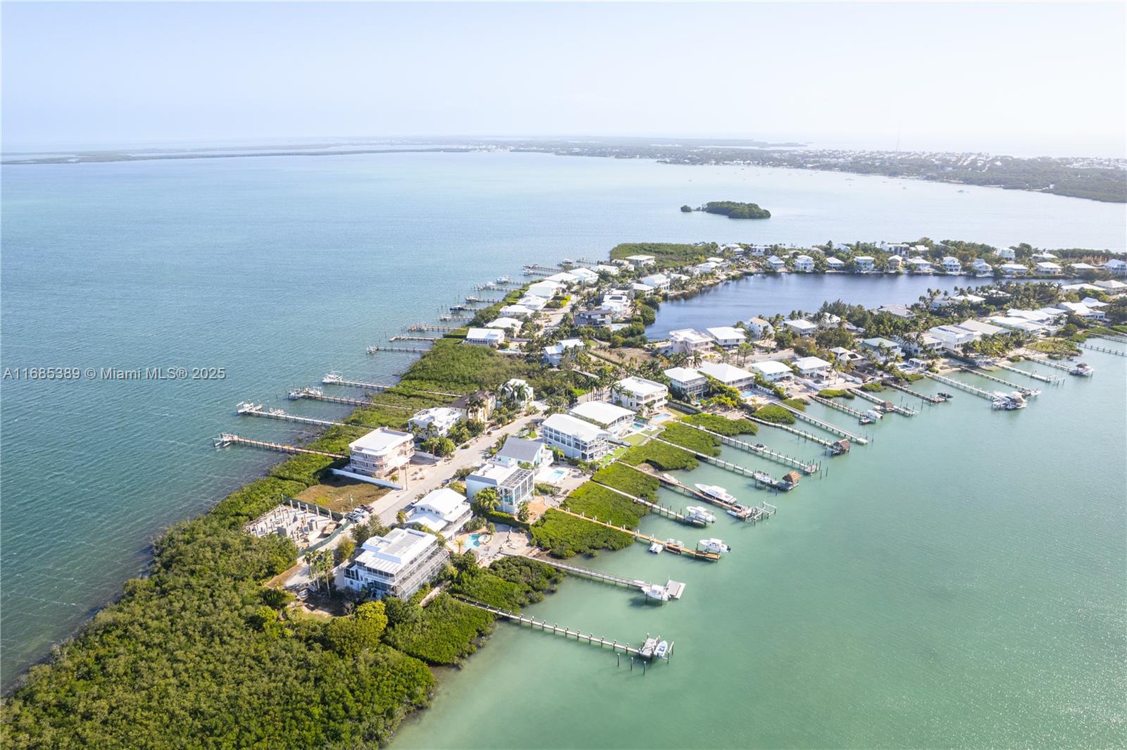 BUCCANEER PT (LARGO SOUND - Residential