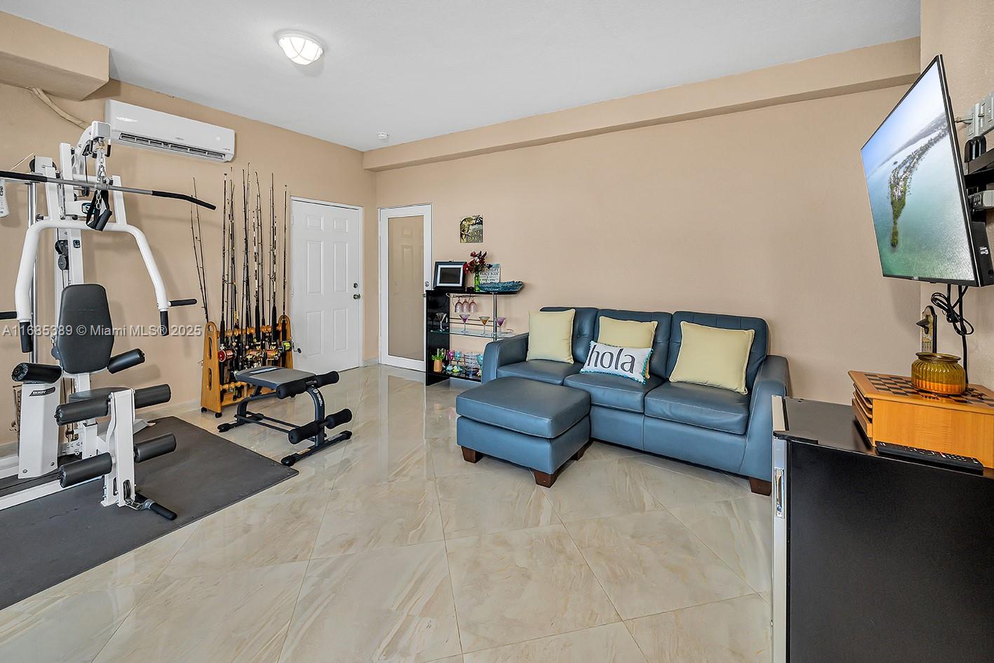 BUCCANEER PT (LARGO SOUND - Residential