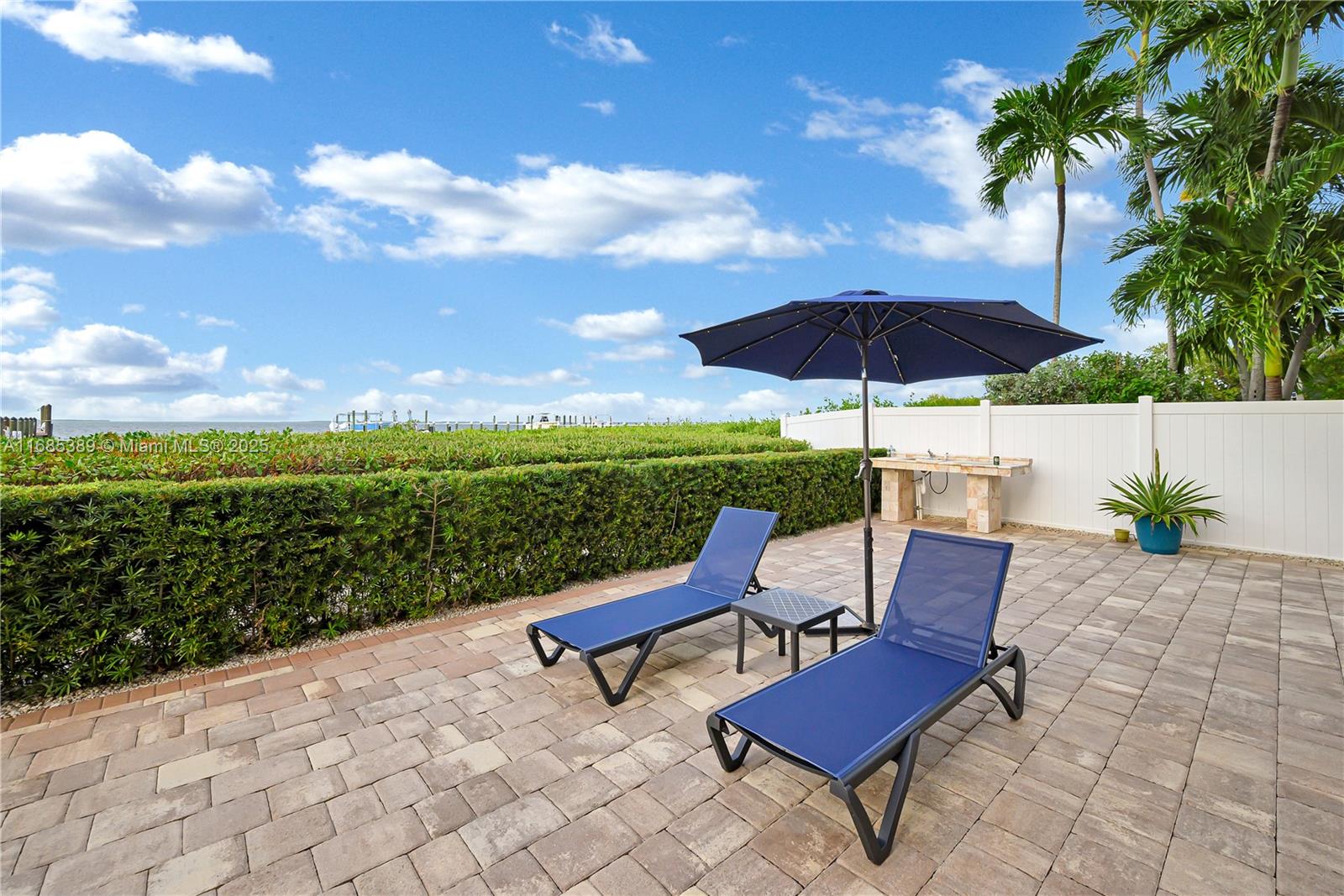 BUCCANEER PT (LARGO SOUND - Residential