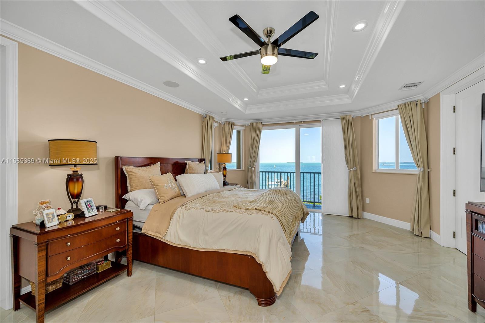 BUCCANEER PT (LARGO SOUND - Residential