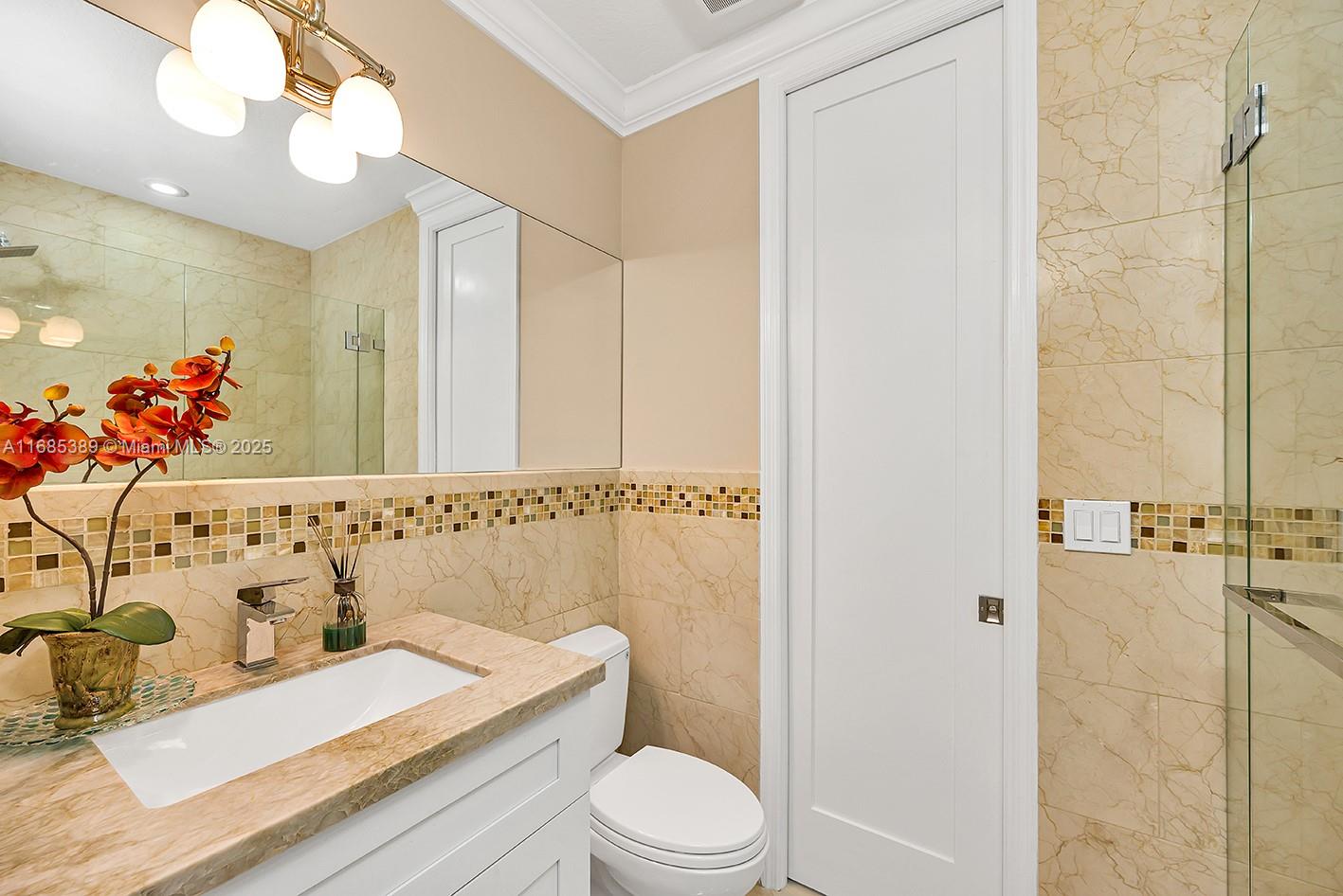 BUCCANEER PT (LARGO SOUND - Residential