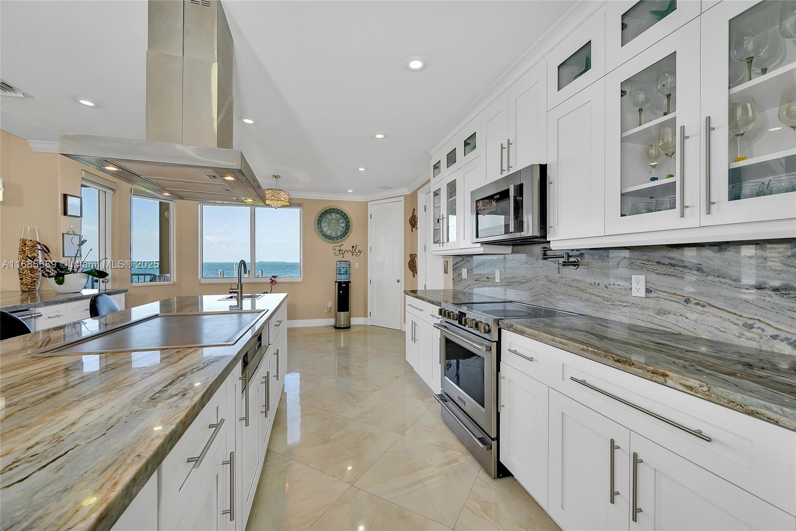 BUCCANEER PT (LARGO SOUND - Residential