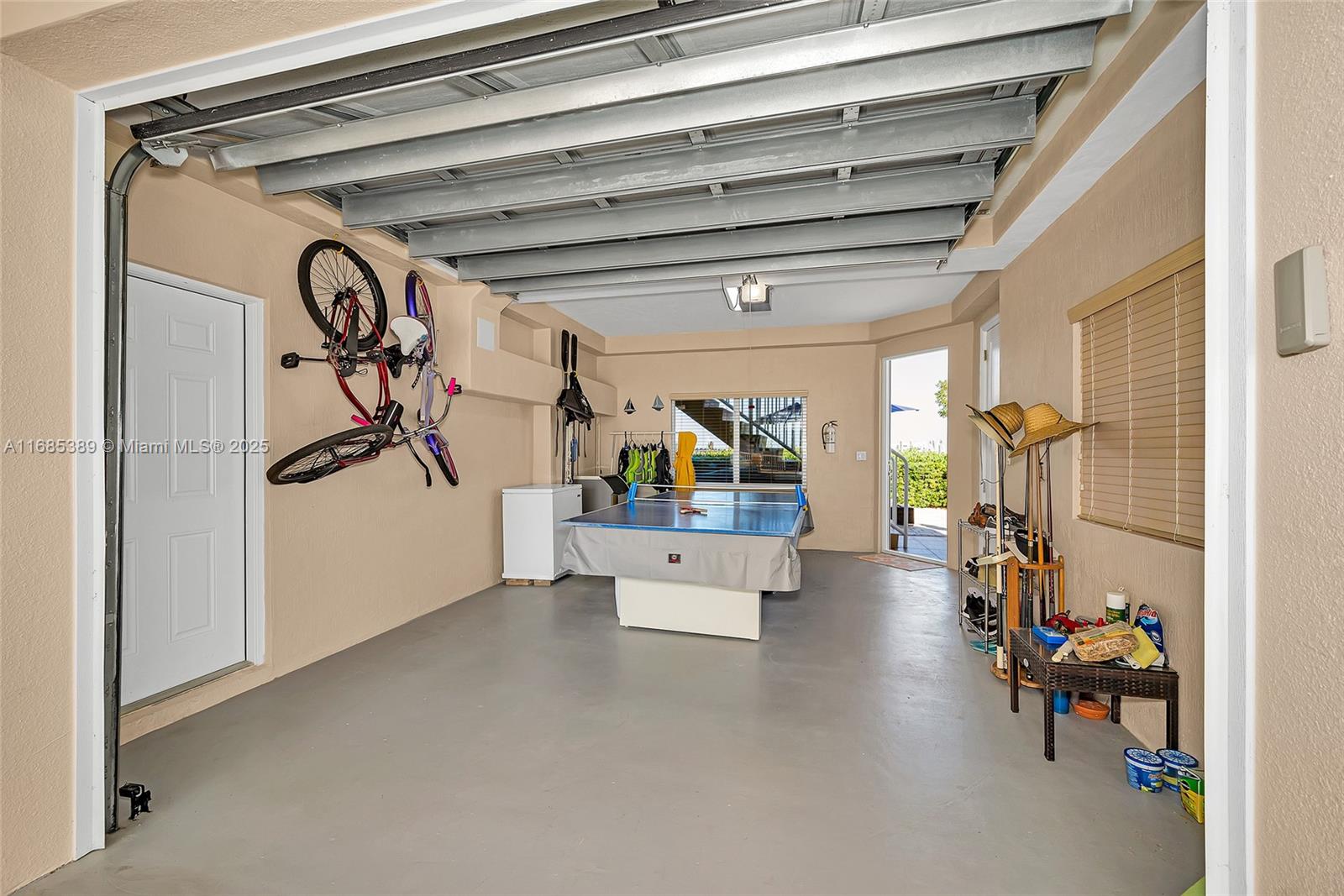 BUCCANEER PT (LARGO SOUND - Residential