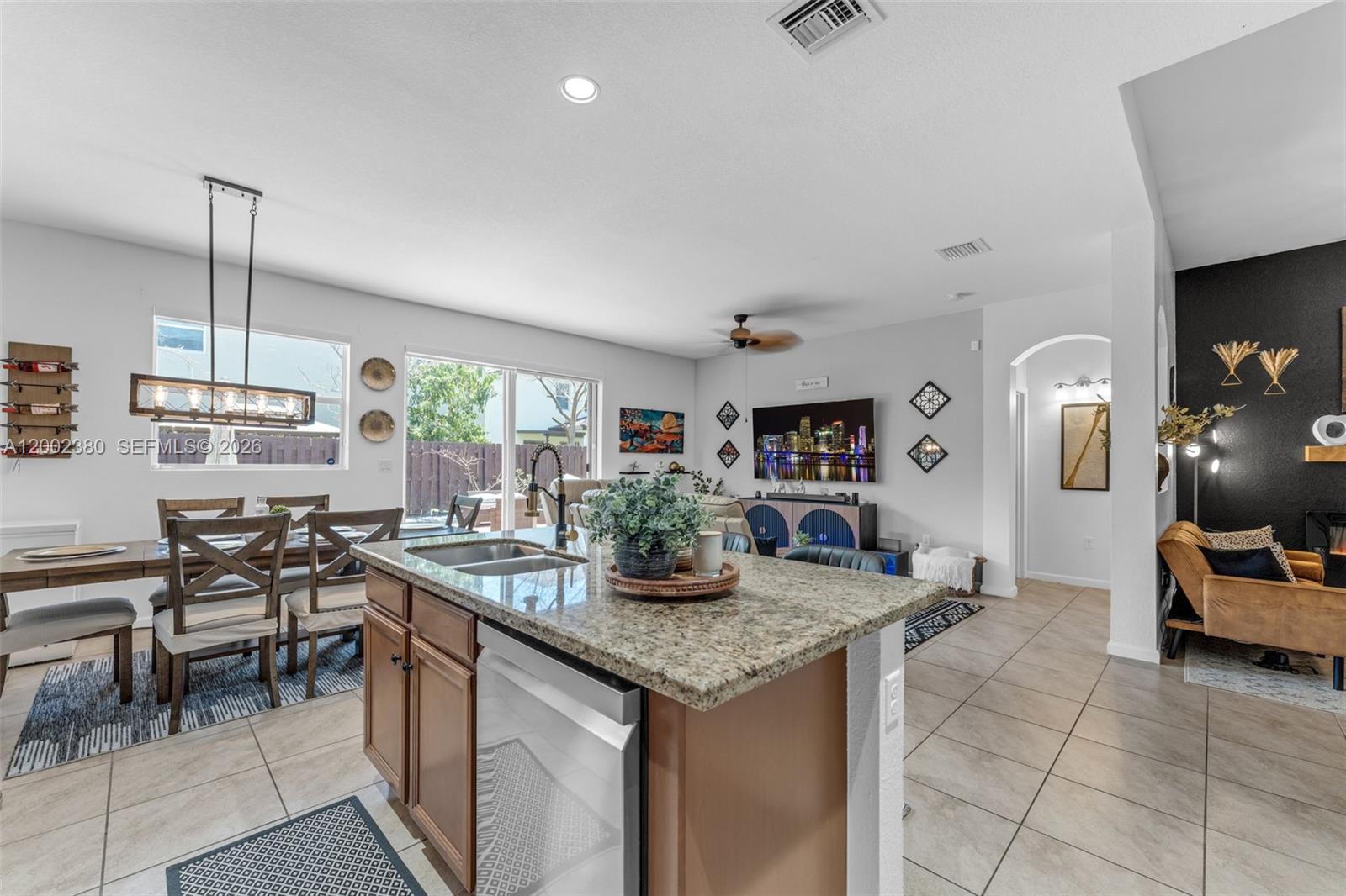 COUNTRY GARDENS SOUTH - Residential