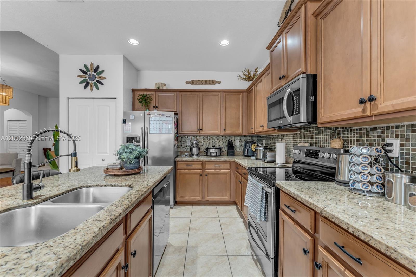 COUNTRY GARDENS SOUTH - Residential