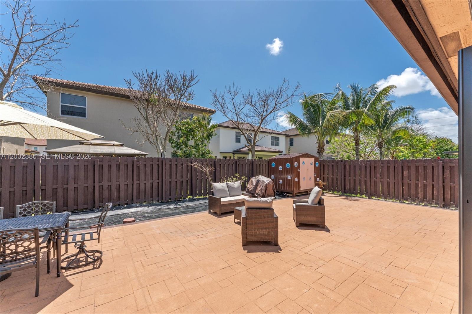 COUNTRY GARDENS SOUTH - Residential