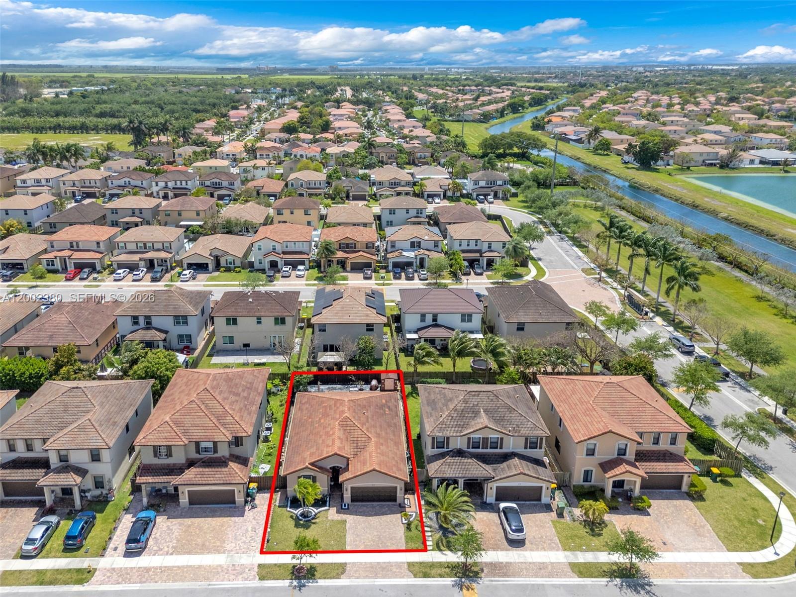 COUNTRY GARDENS SOUTH - Residential