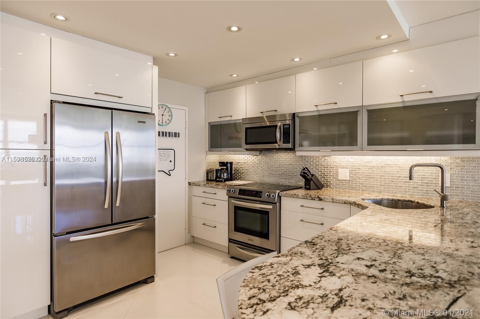 SEA AIR TOWERS CONDO - Residential Lease