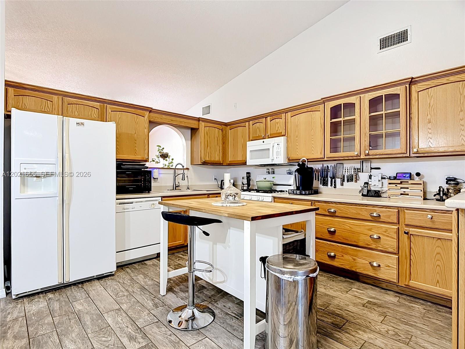 POINCIANA ESTATES SEC B - Residential