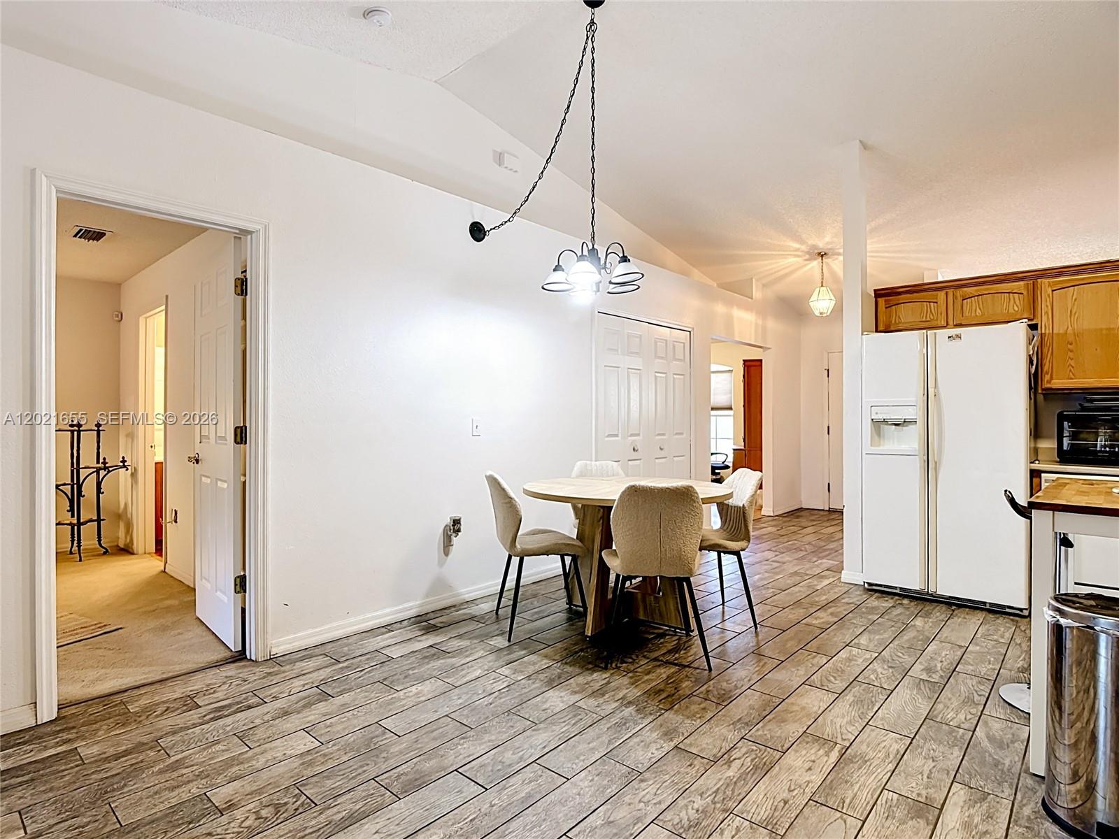 POINCIANA ESTATES SEC B - Residential
