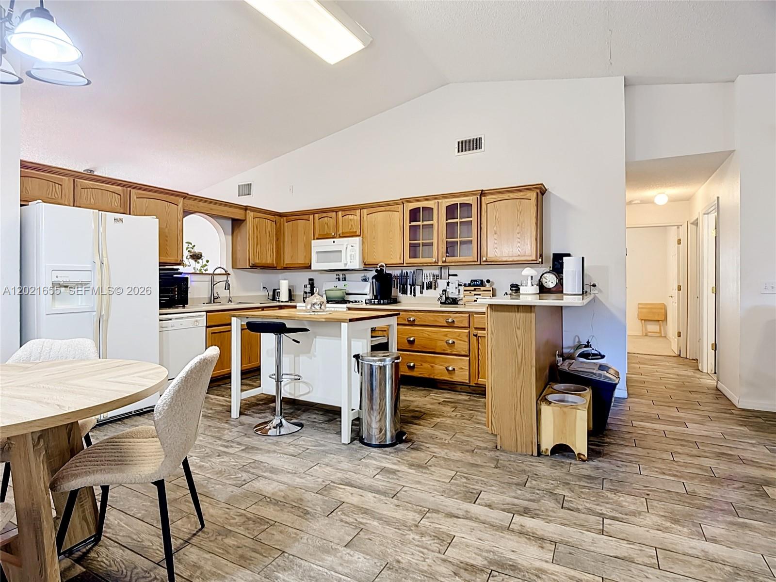 POINCIANA ESTATES SEC B - Residential