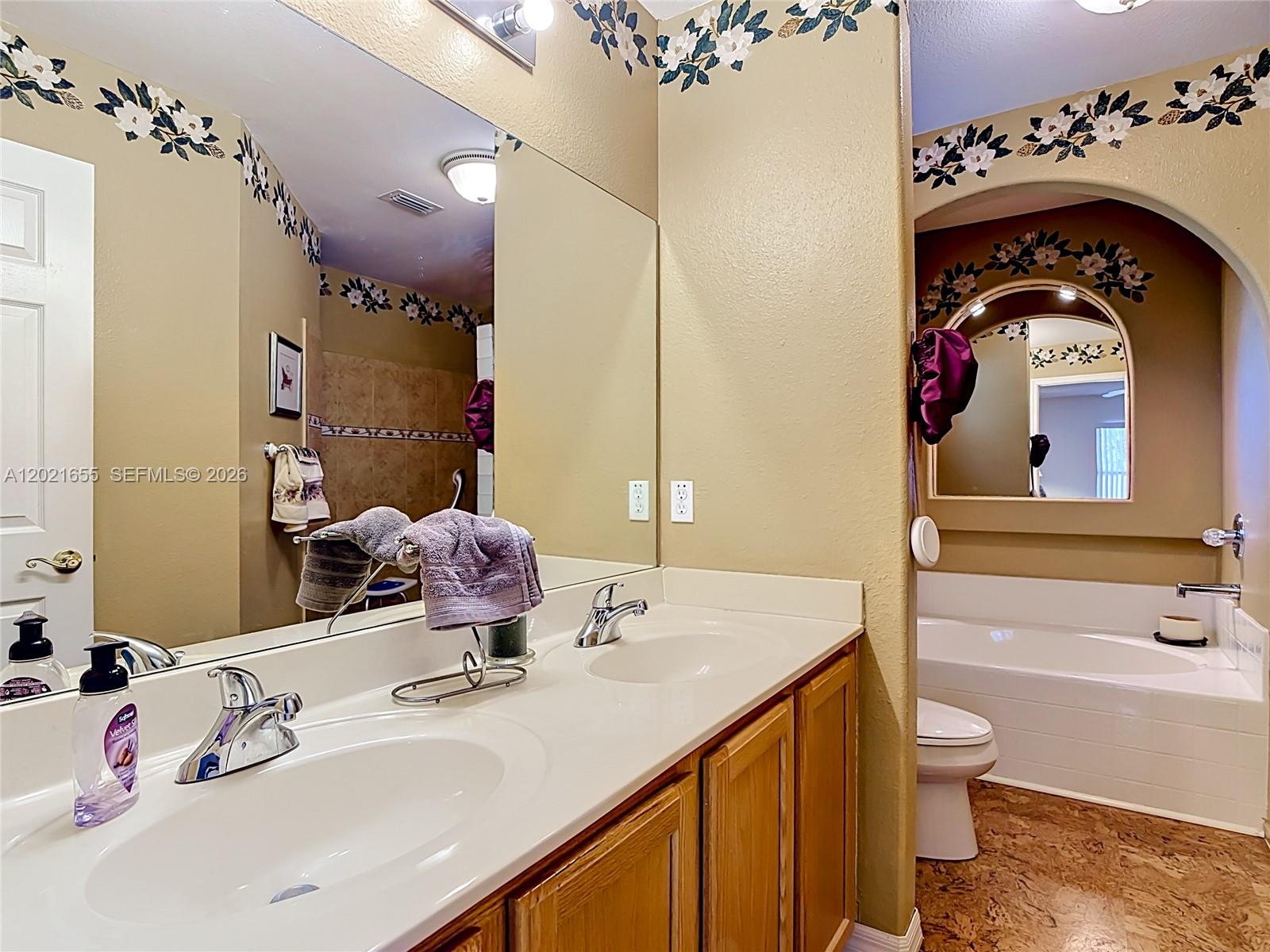 POINCIANA ESTATES SEC B - Residential