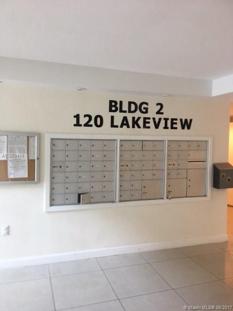 RACQUET CLUB APTS 2 AT BO - Residential Lease