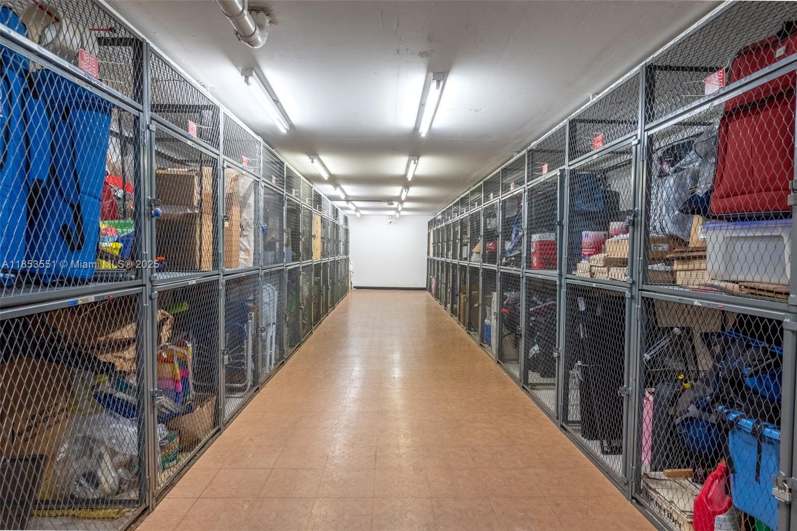 SUMMIT CONDO - Residential Lease