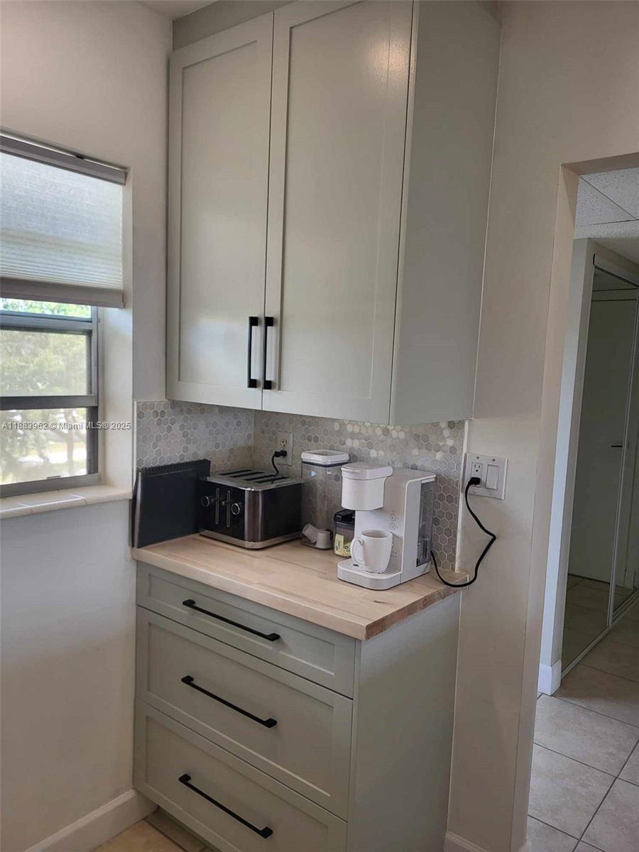 WALNUT GARDENS CONDO - Residential