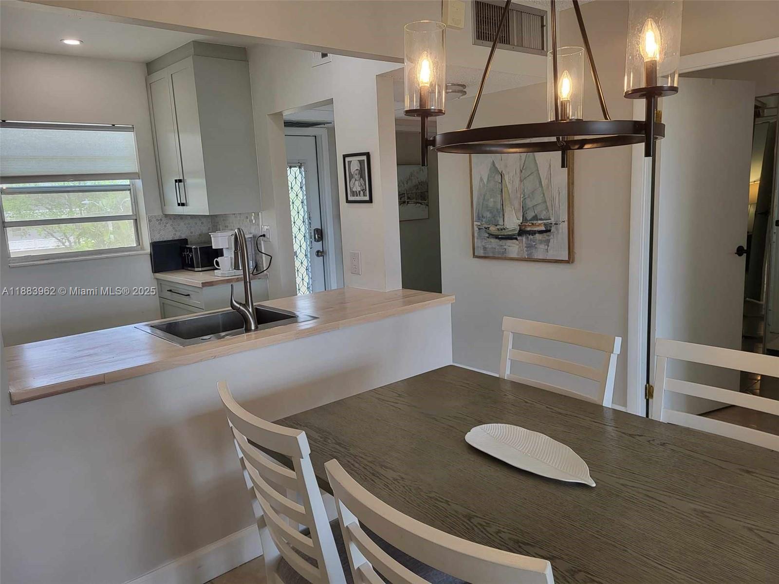 WALNUT GARDENS CONDO - Residential