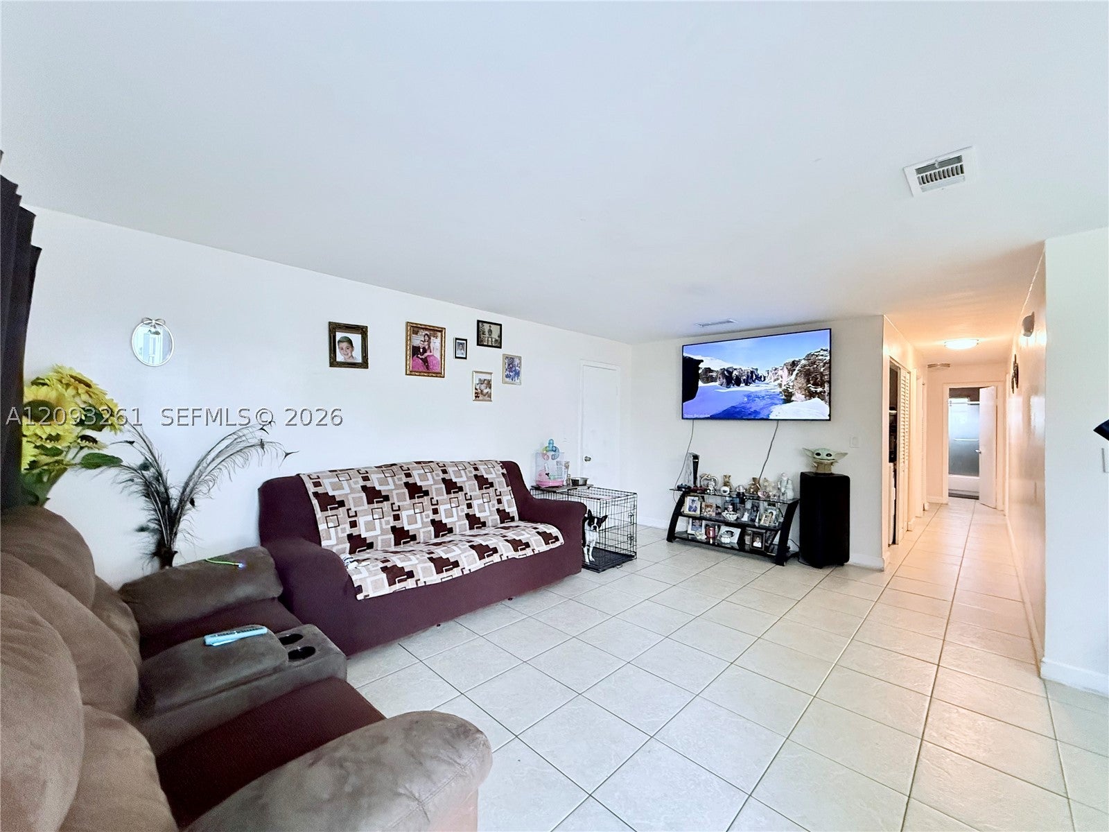 1284 W 44th Pl 1