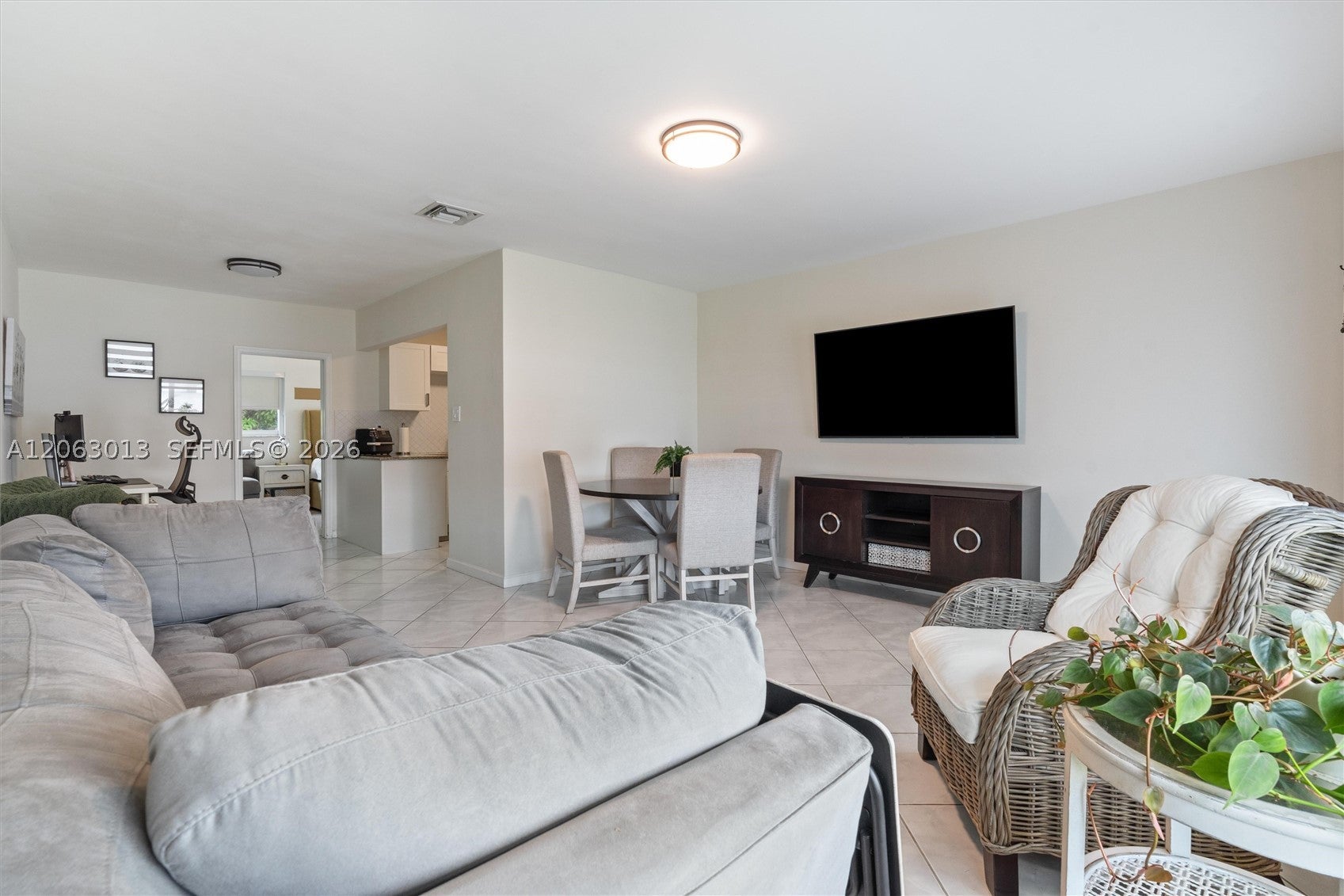 View photos, virtual tours, details... 5713 NW 87th Ave