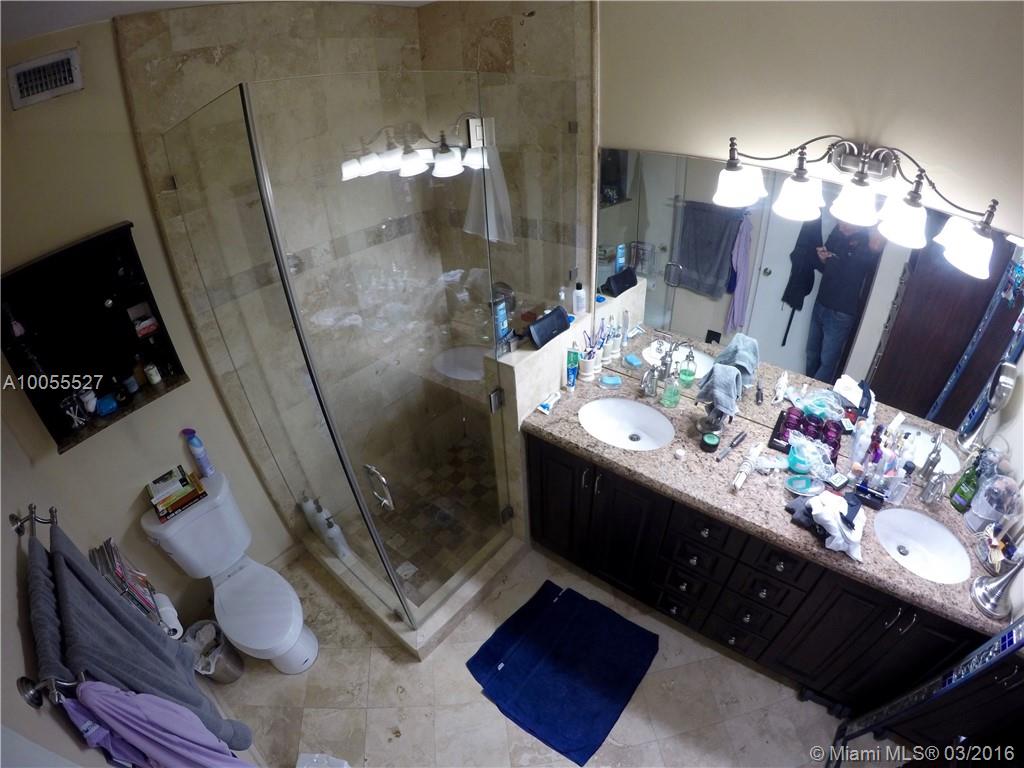 Anchorage At Miami Lakes - Residential