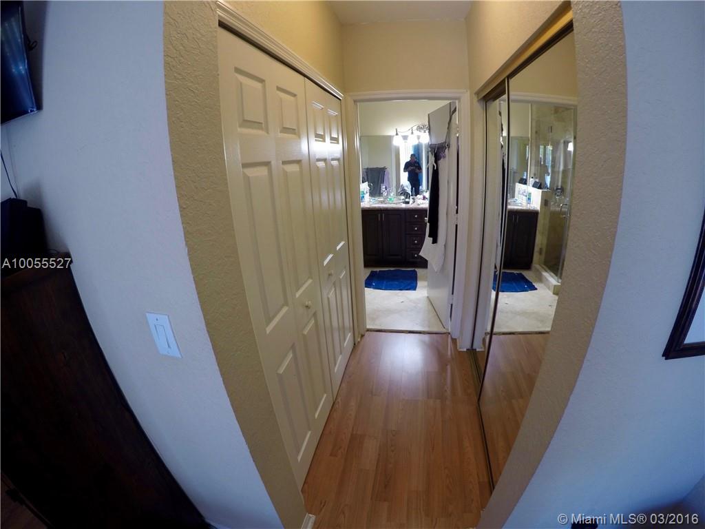 Anchorage At Miami Lakes - Residential