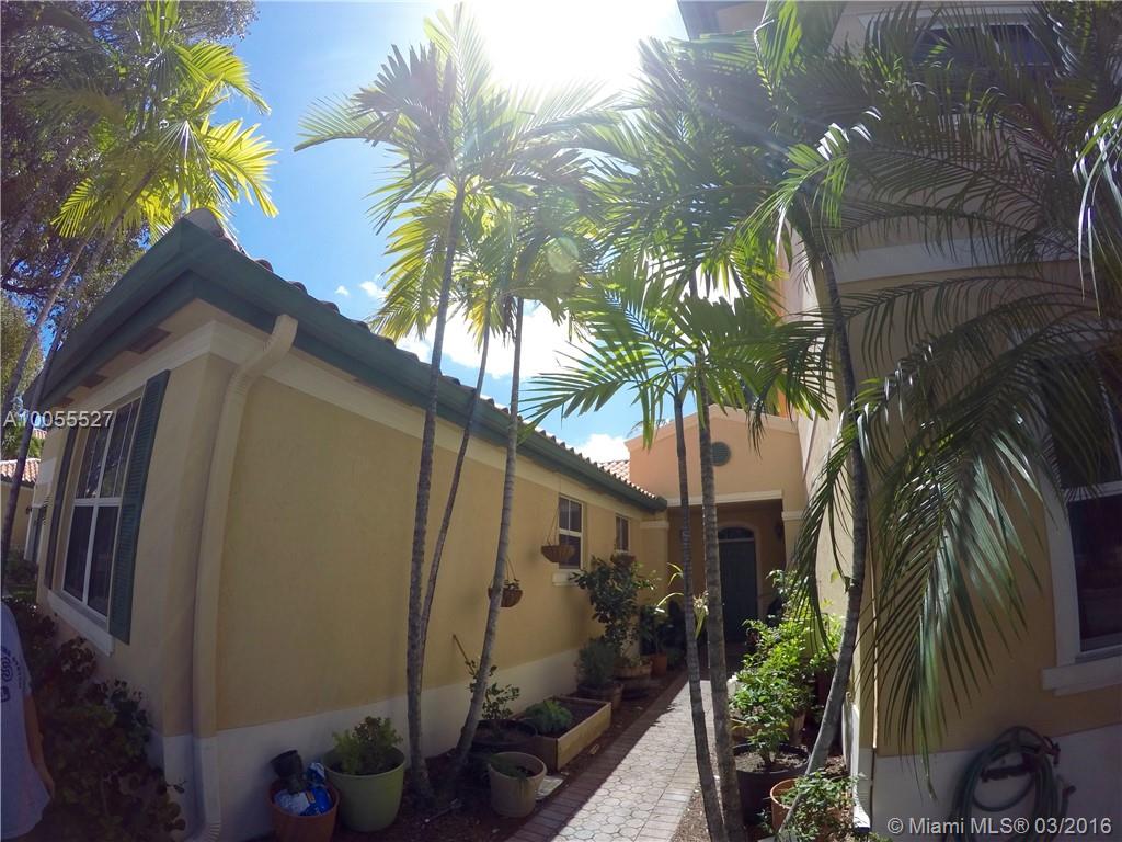 Anchorage At Miami Lakes - Residential