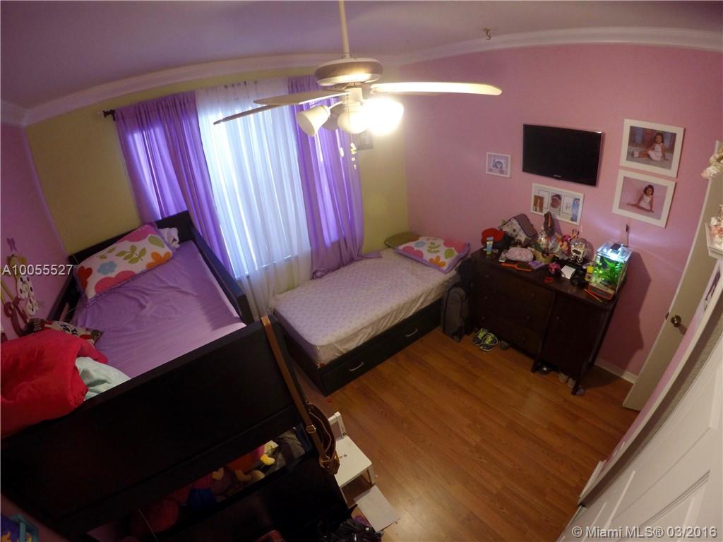 Anchorage At Miami Lakes - Residential