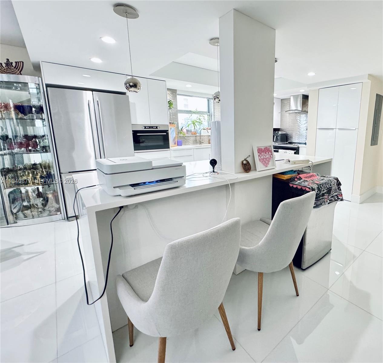 MALAGA TOWERS CONDO - Residential