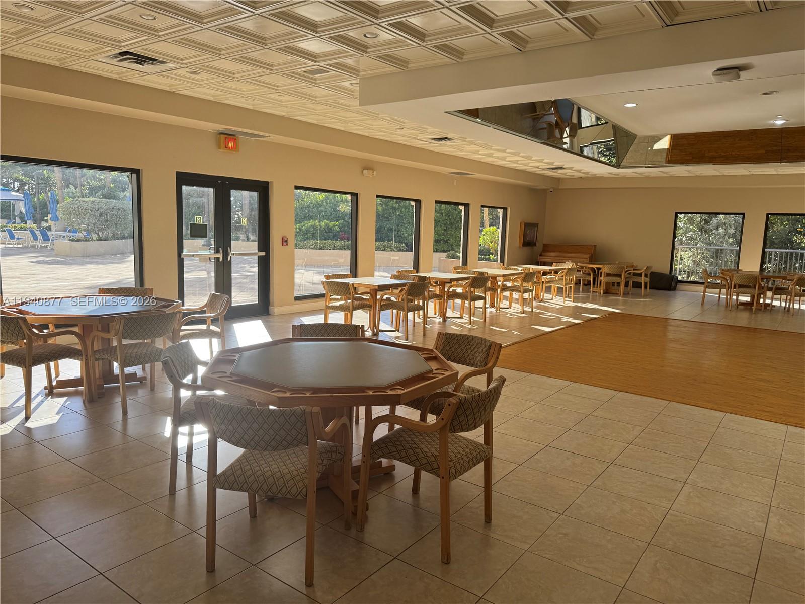 MALAGA TOWERS CONDO - Residential