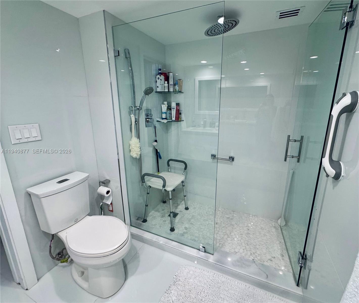 MALAGA TOWERS CONDO - Residential