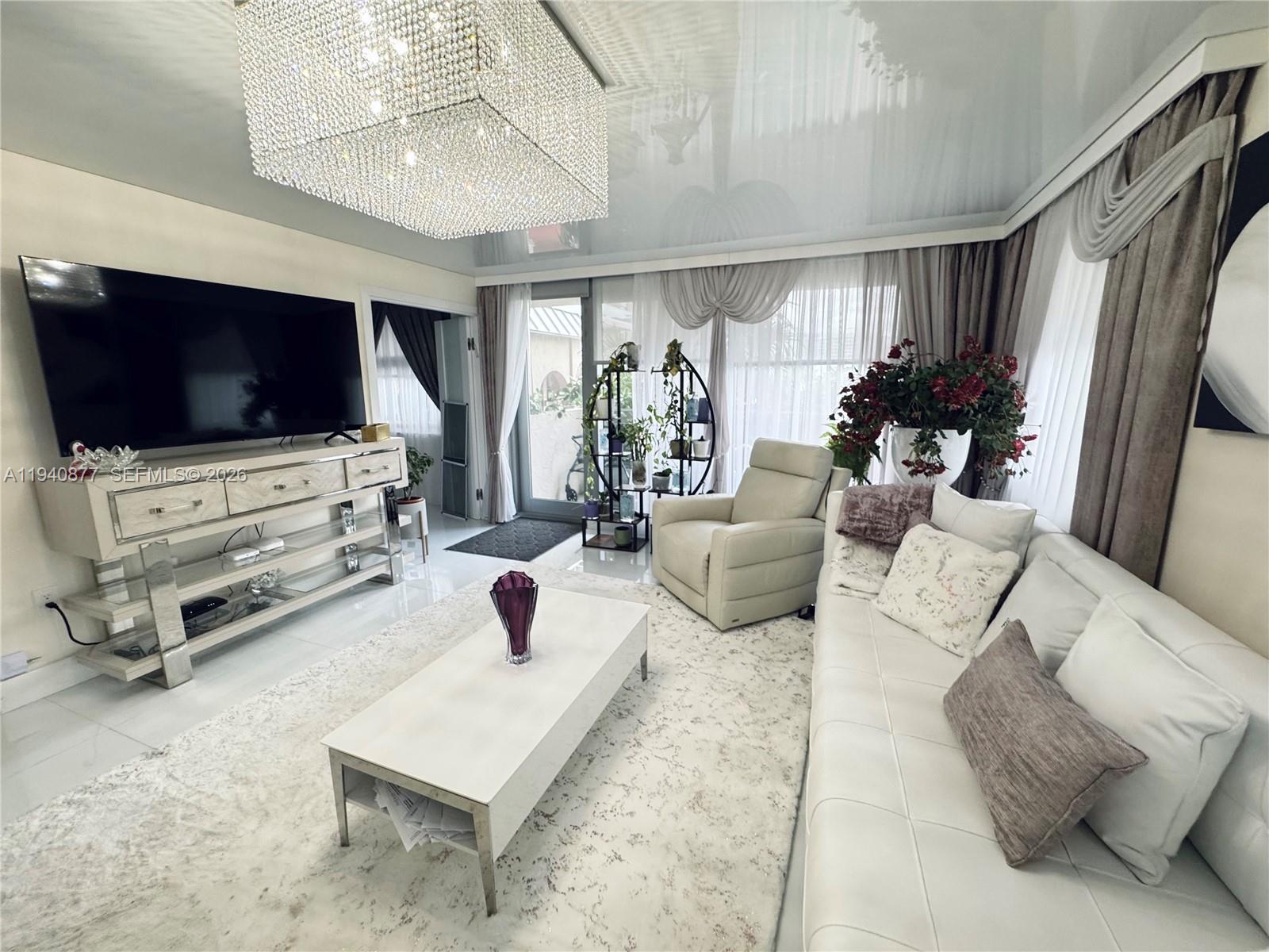 MALAGA TOWERS CONDO - Residential