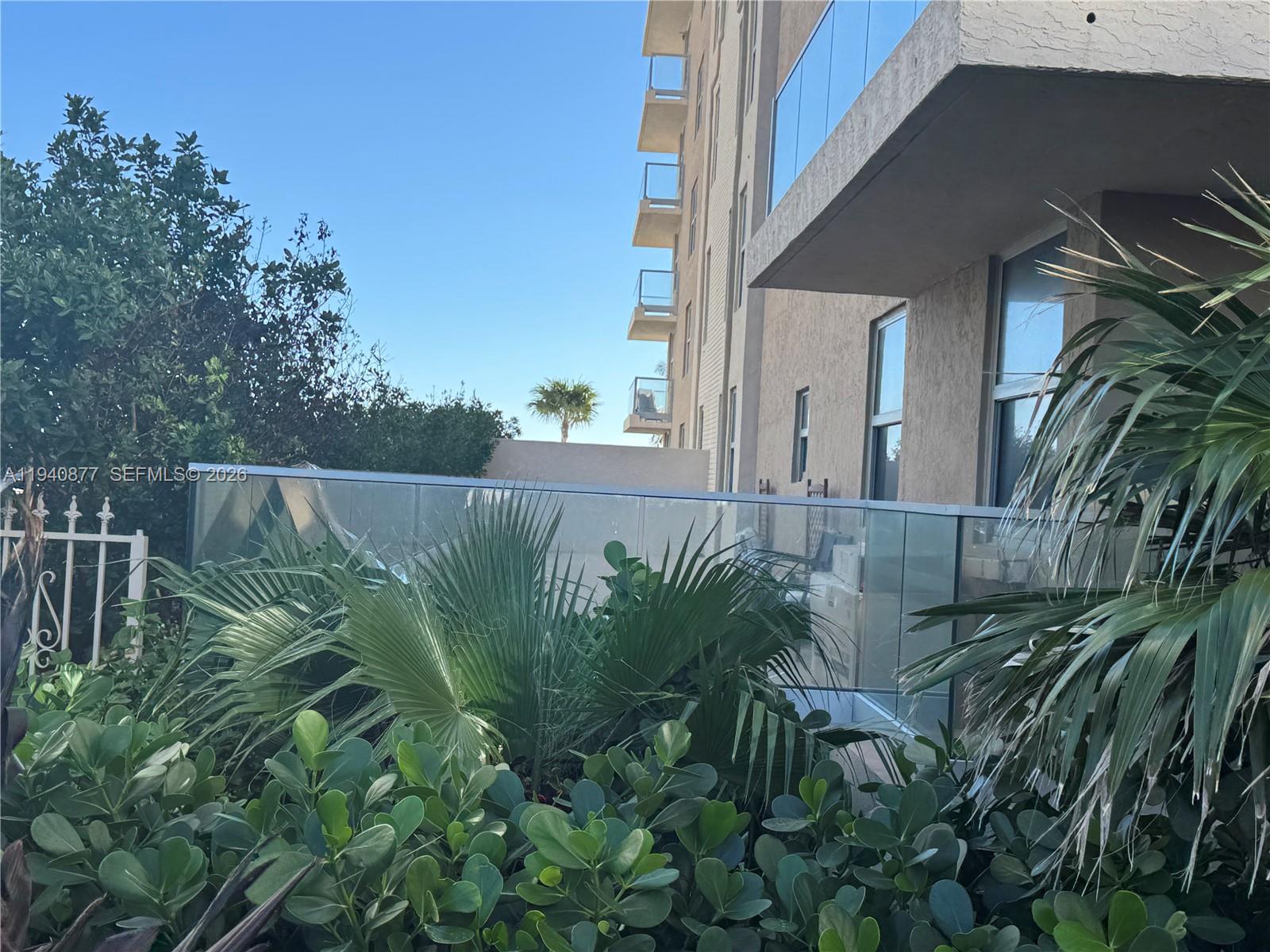 MALAGA TOWERS CONDO - Residential